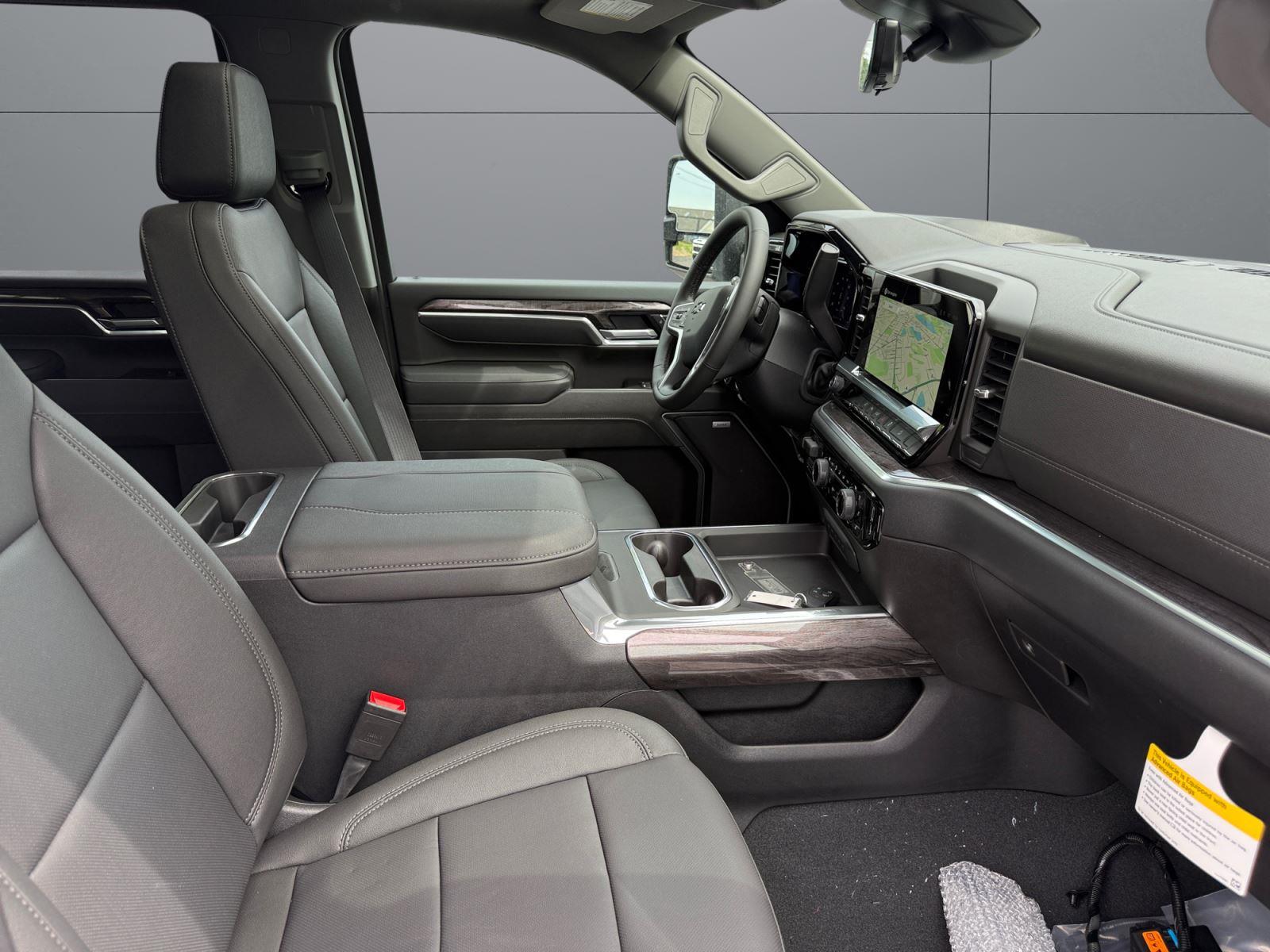 2026 Chevrolet Silverado 2500 HD LTZ - Photo 15