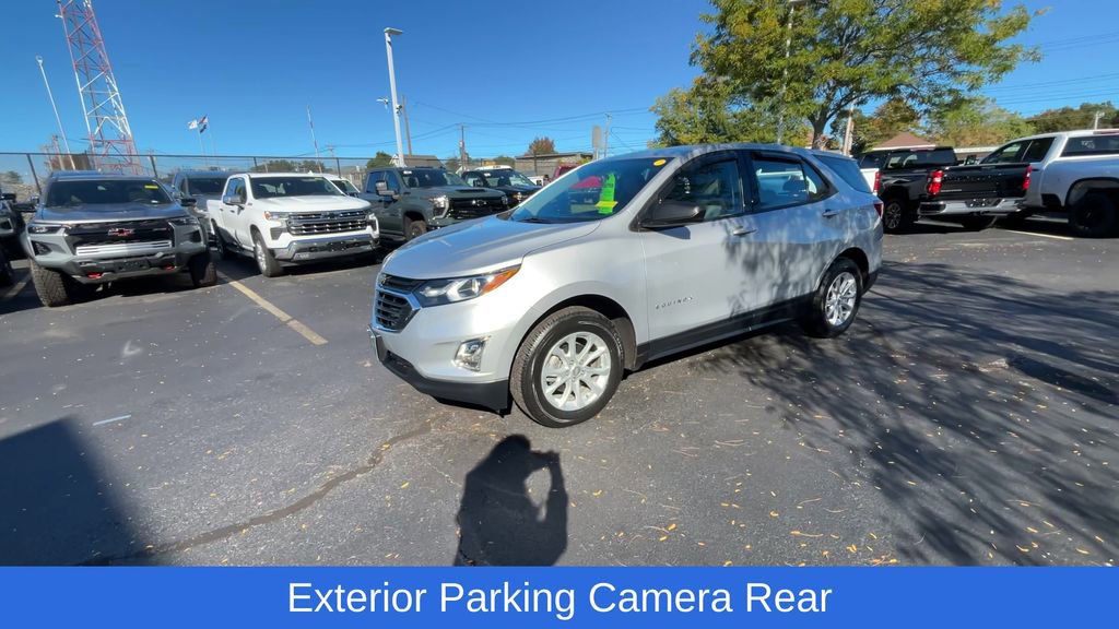 2018 Chevrolet Equinox LS photo 4