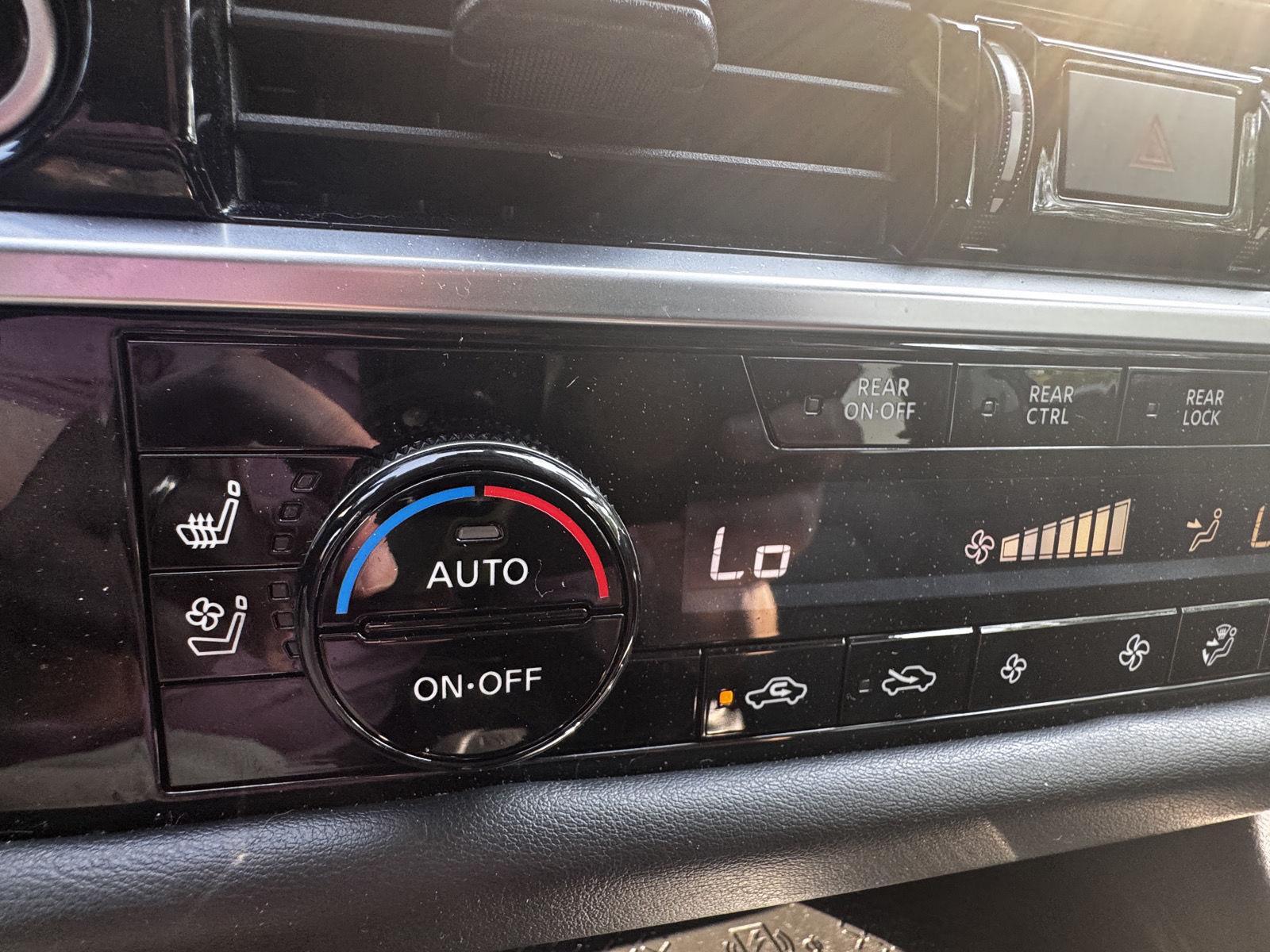 2022 Nissan Pathfinder Platinum - Photo 34