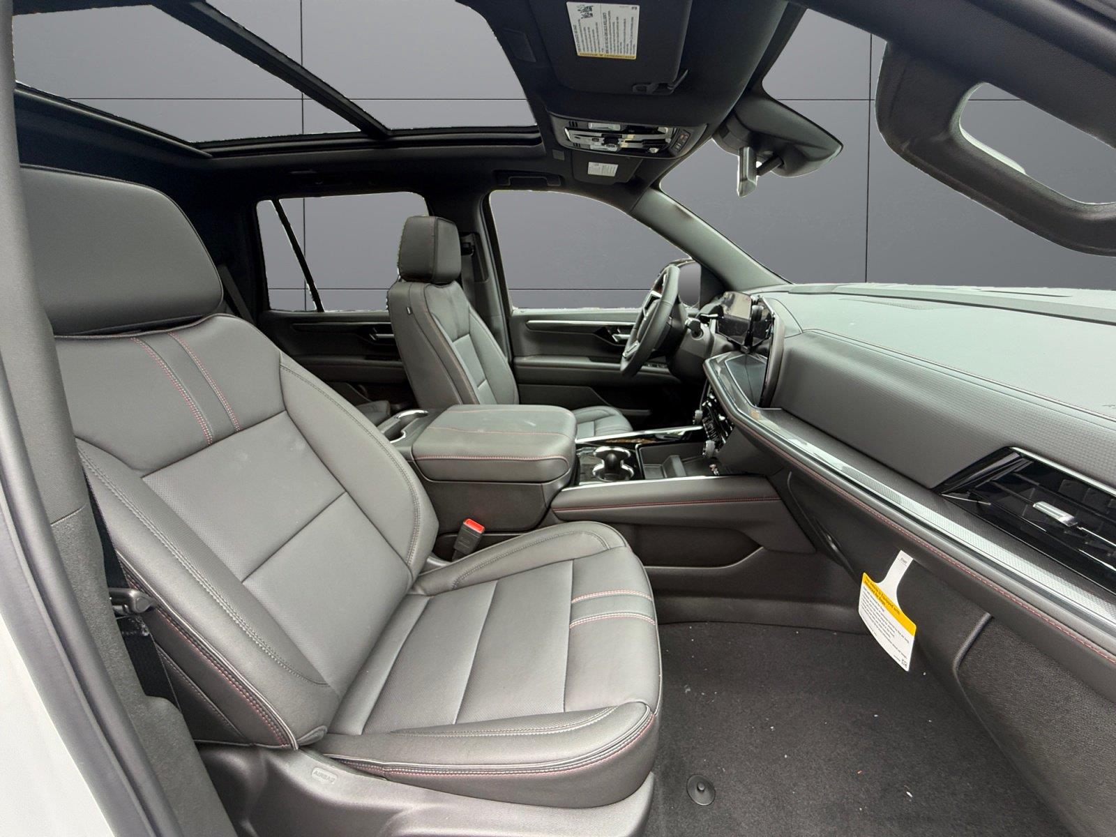 2026 Chevrolet Tahoe RST - Photo 15