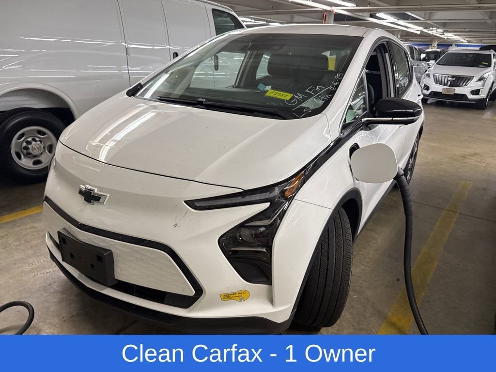 Used 2022 Chevrolet Bolt EV 2LT with VIN 1G1FX6S02N4135088 for sale in Framingham, MA