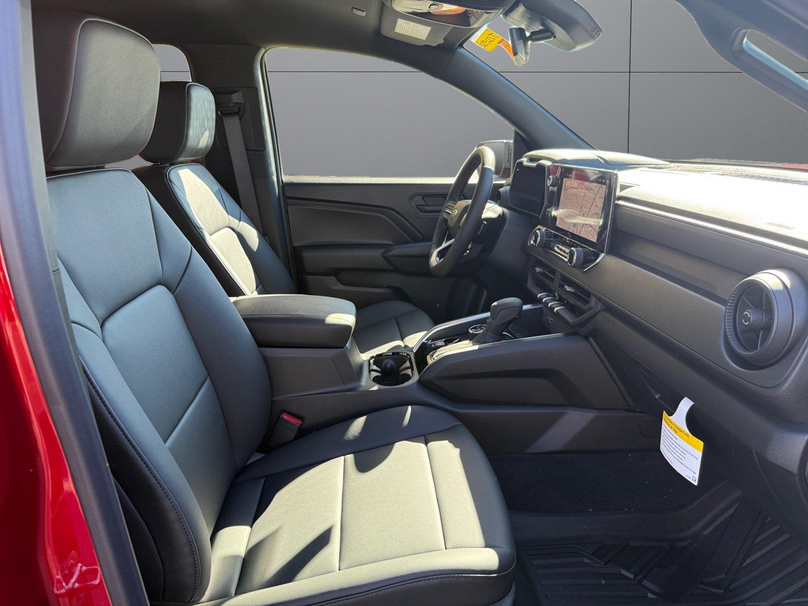 2026 Chevrolet Colorado Trail Boss - Photo 15