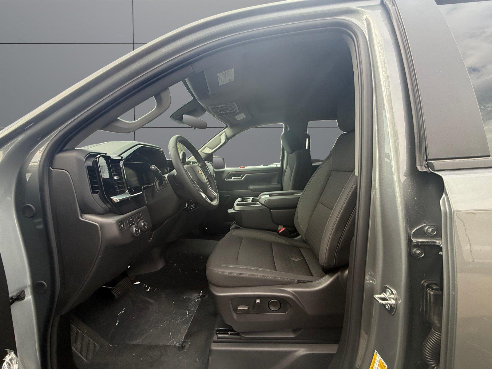 2026 Chevrolet Silverado 1500 LT - Photo 10