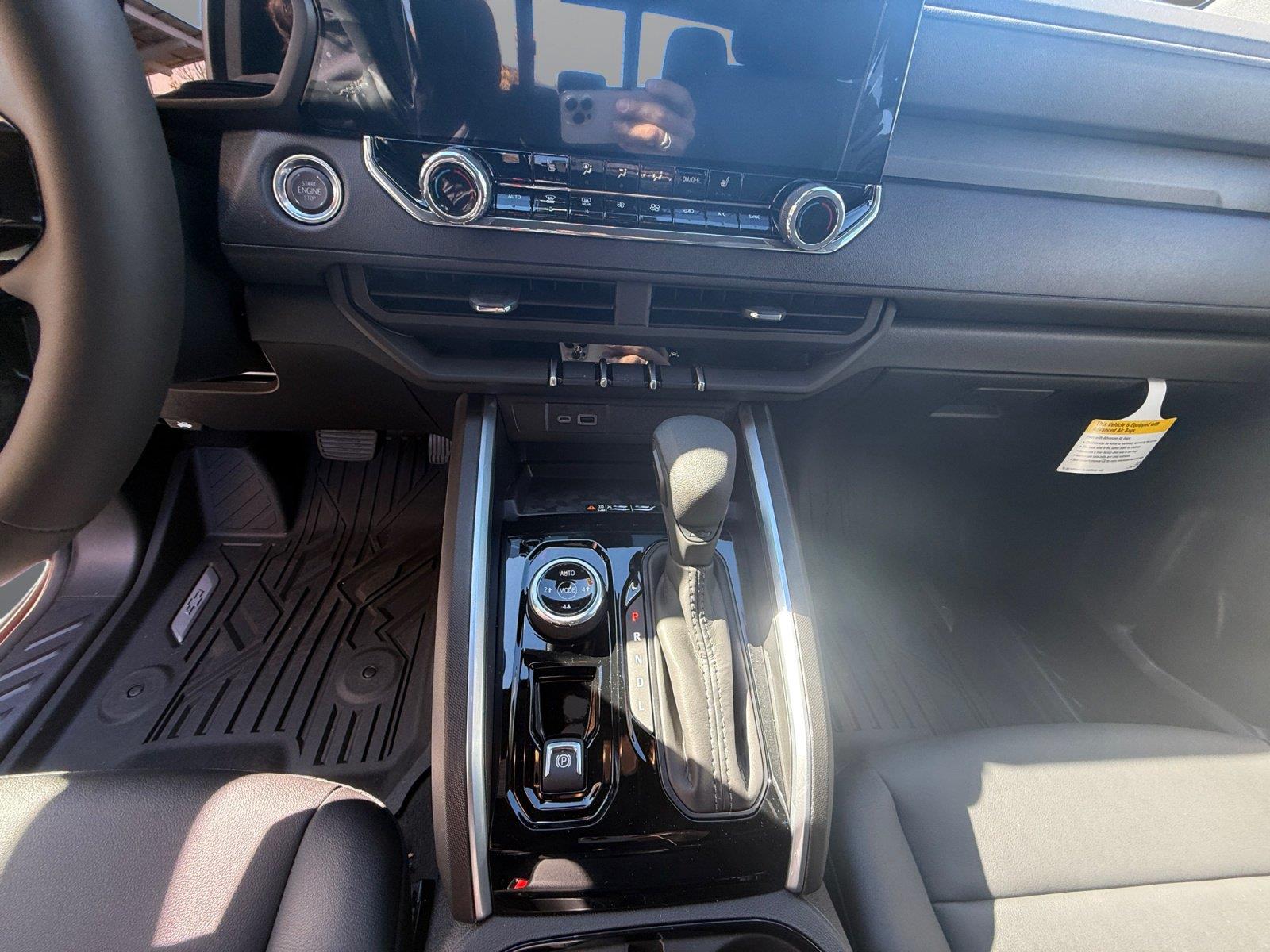 2026 Chevrolet Colorado Trail Boss - Photo 12