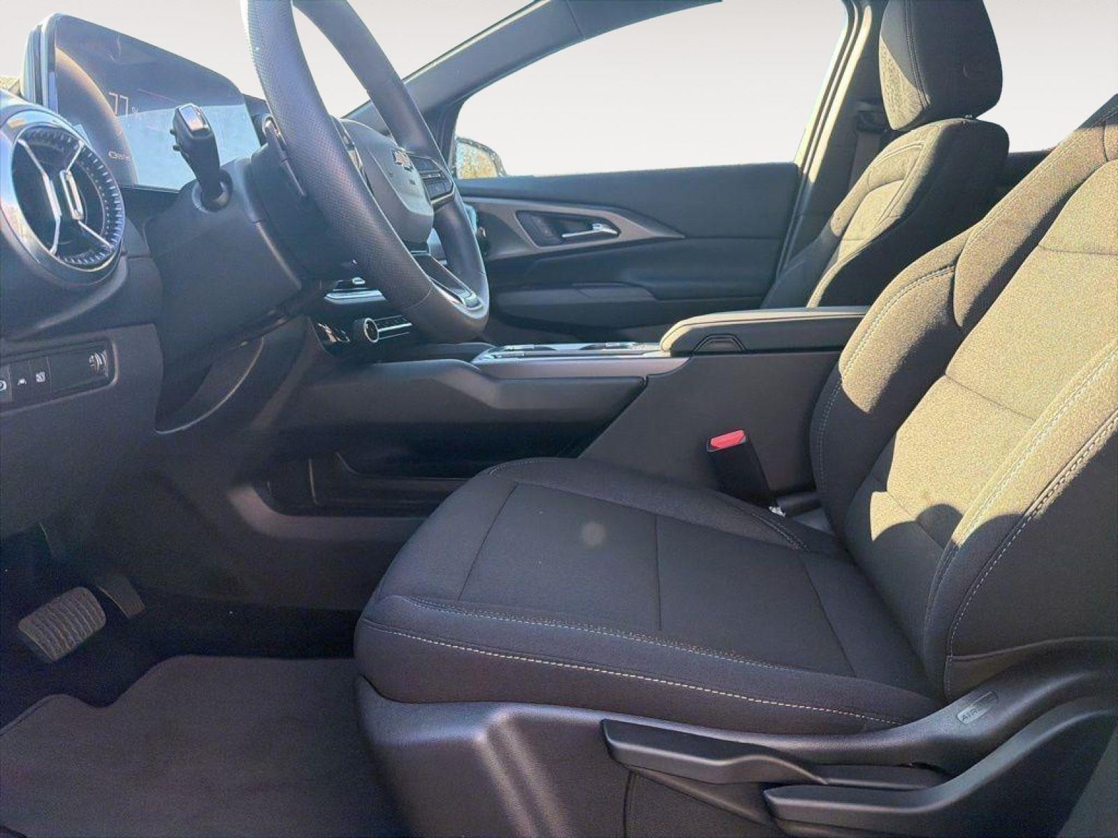 2026 Chevrolet Equinox EV 1LT - Photo 7