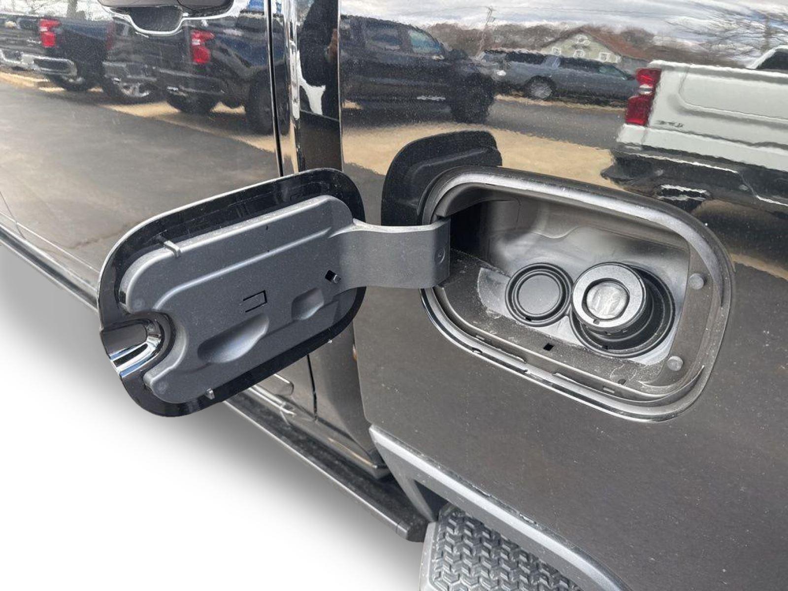 2026 Chevrolet Silverado 2500 HD High Country - Photo 7