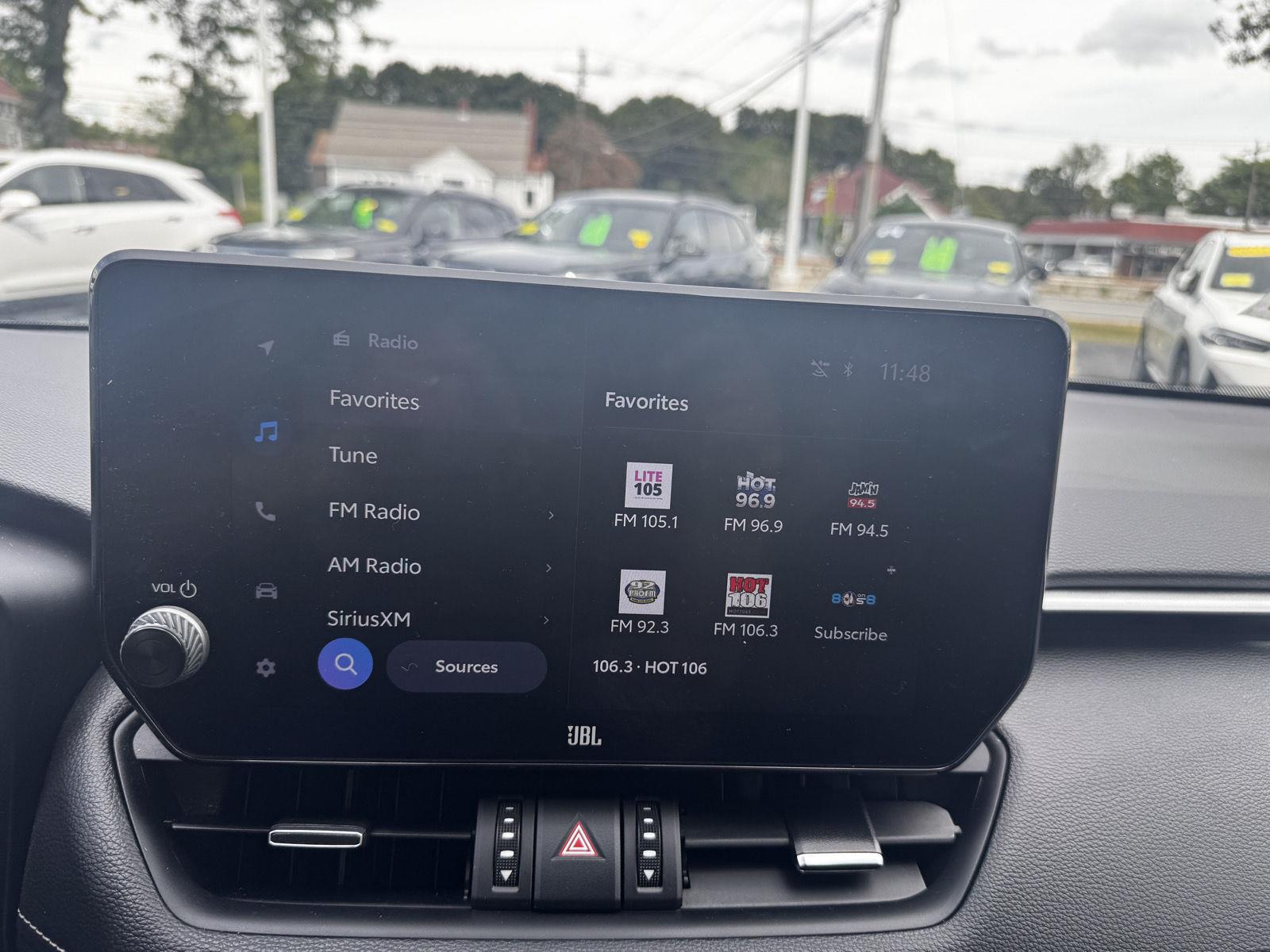 2023 Toyota RAV4 Limited - Photo 26