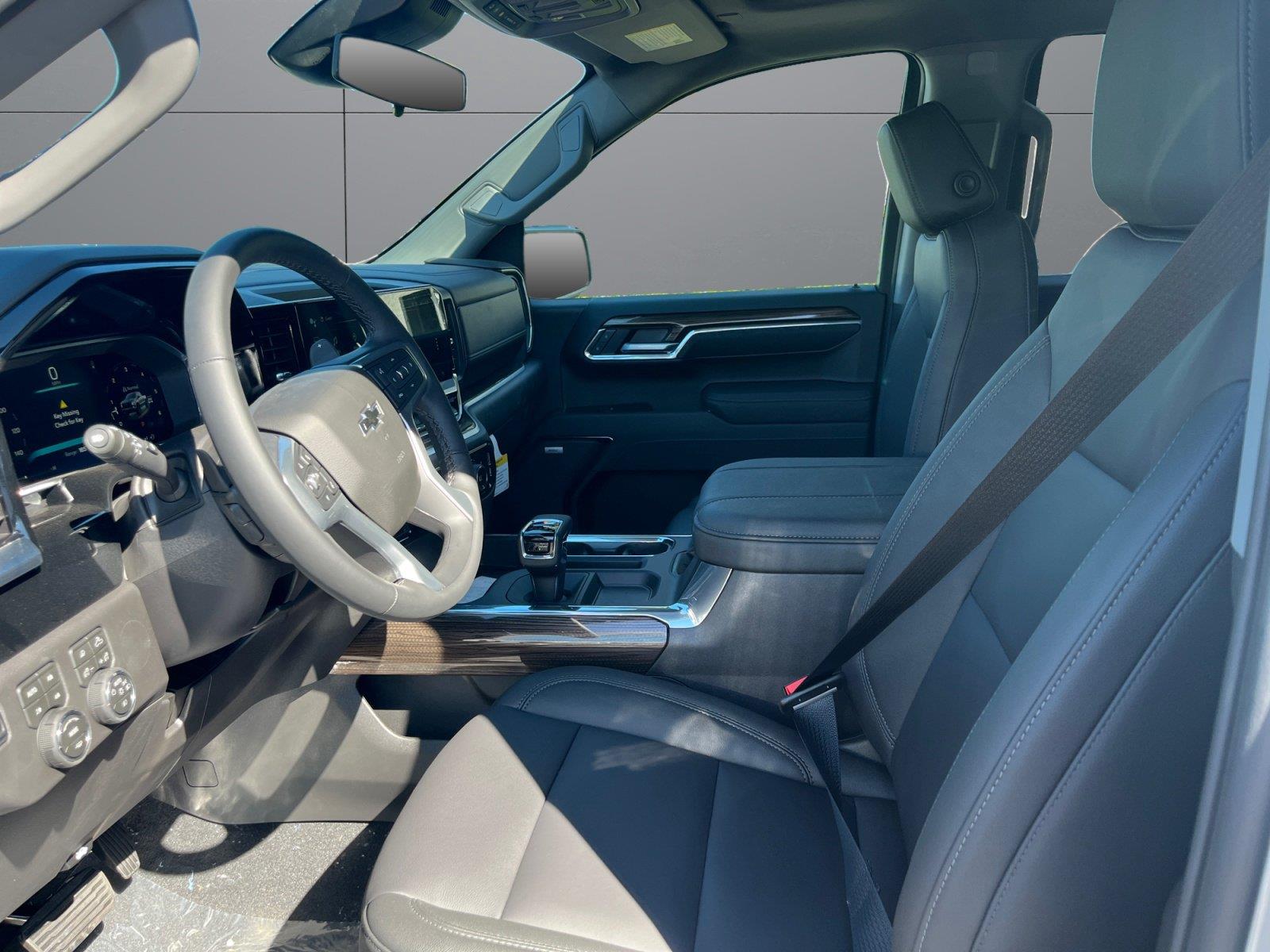 2026 Chevrolet Silverado 1500 LT Trail Boss - Photo 10
