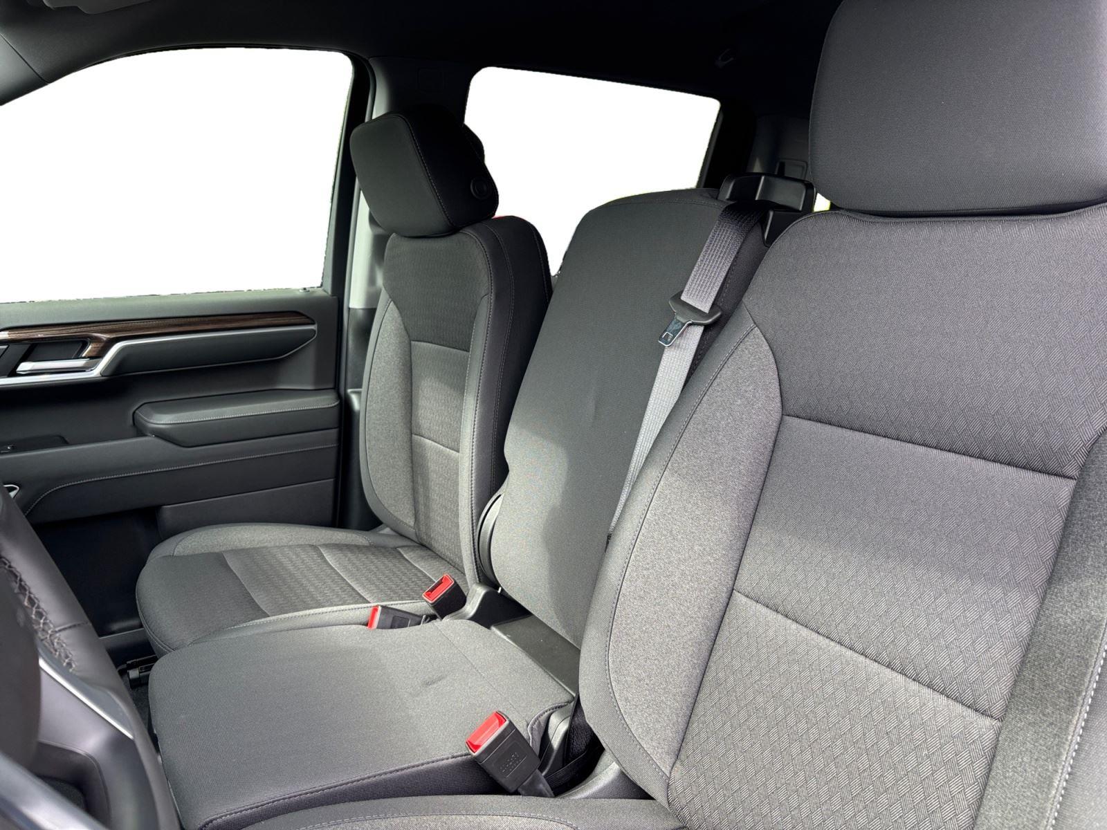 2026 Chevrolet Silverado 1500 LT - Photo 24