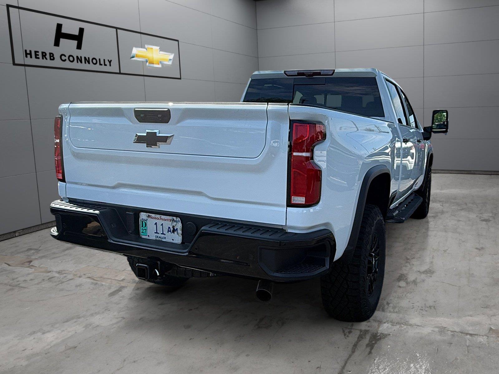2026 Chevrolet Silverado 2500 HD ZR2 - Photo 5