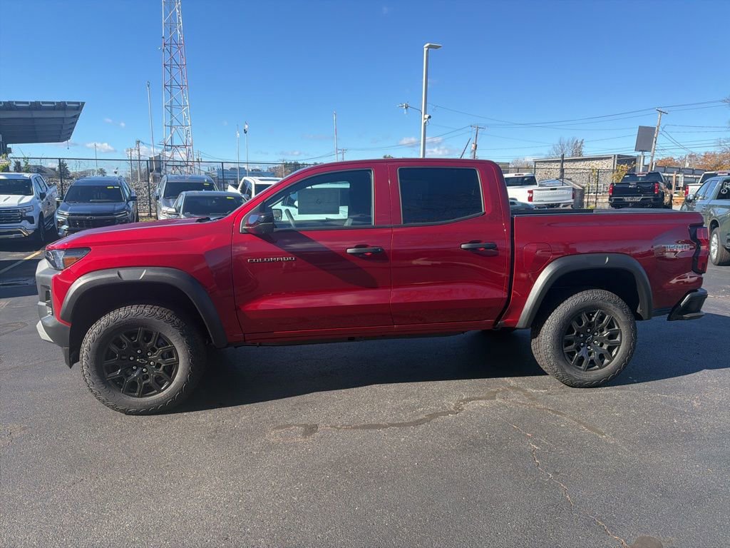 2026 Chevrolet Colorado Trail Boss photo 3