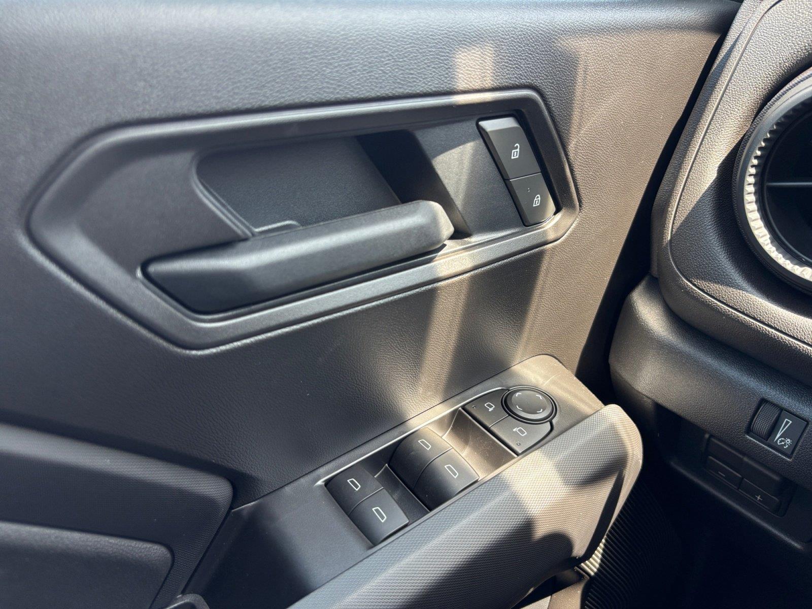 2026 Chevrolet Colorado Work Truck - Photo 17