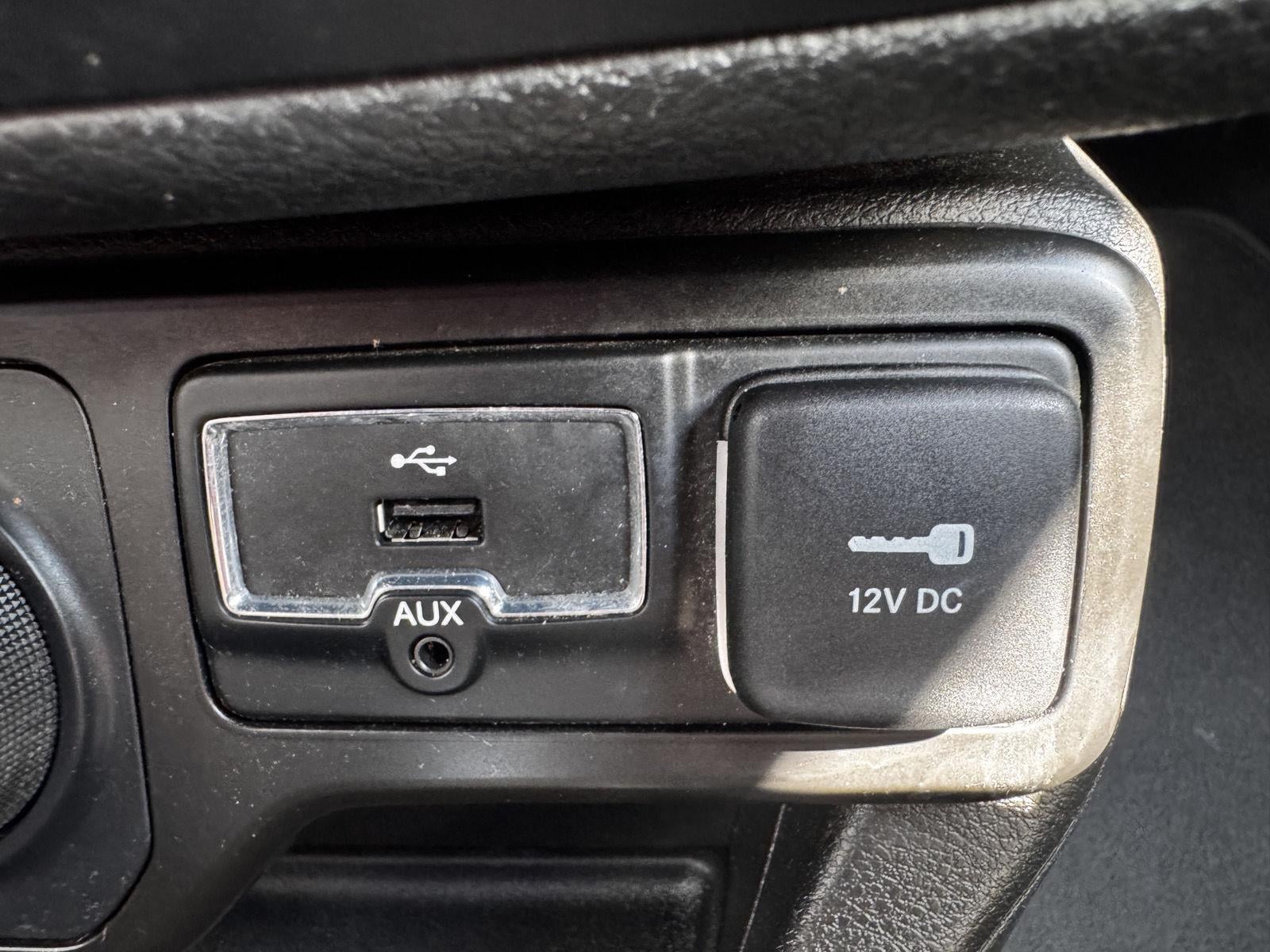 2021 Jeep Renegade Limited - Photo 27