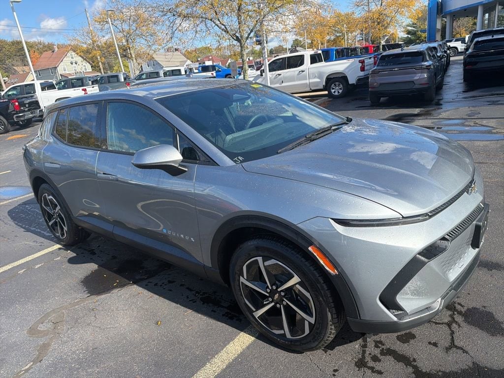 2026 Chevrolet Equinox EV 1LT's photo