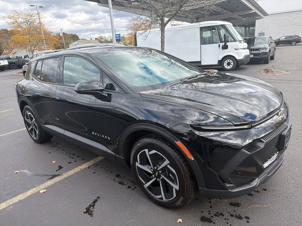 2026 Chevrolet Equinox EV 1LT's photo