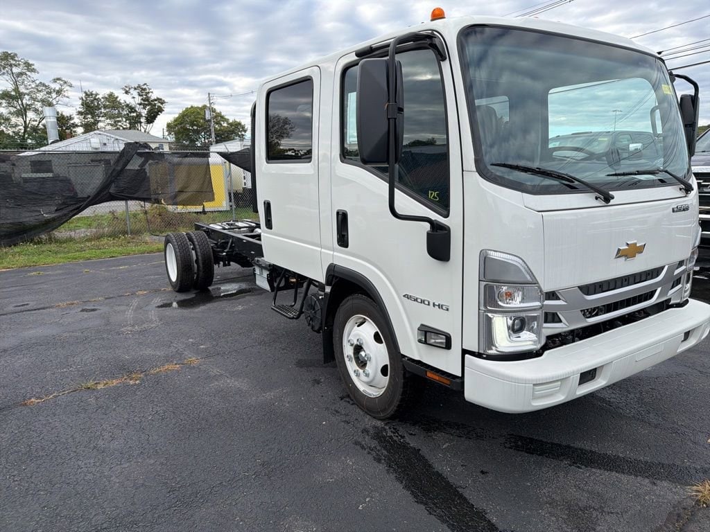New 2025 Chevrolet Low Cab Forward 4500 LCF Truck
