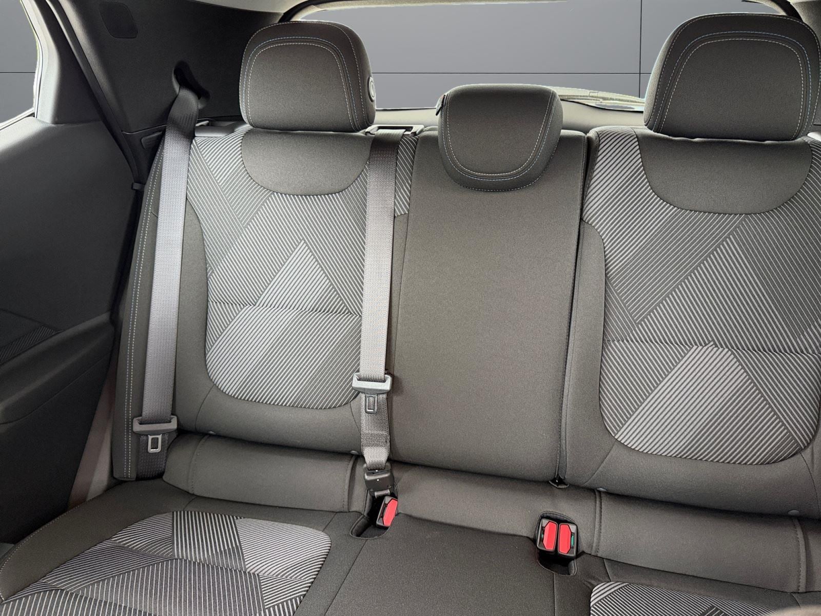 2027 Chevrolet Bolt LT - Photo 18
