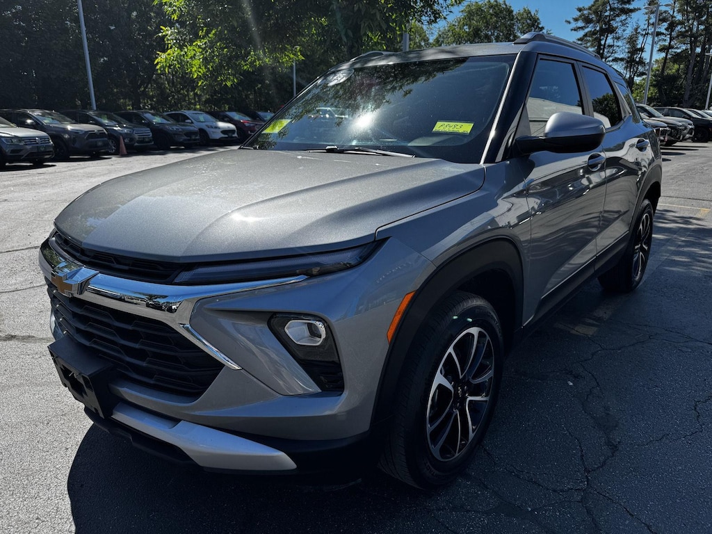 Used 2025 Chevrolet Trailblazer LT SUV