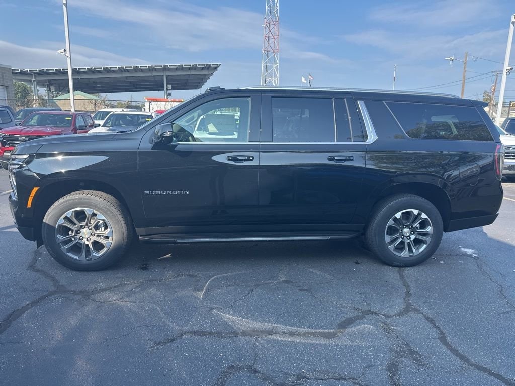 New 2026 Chevrolet Suburban LT SUV