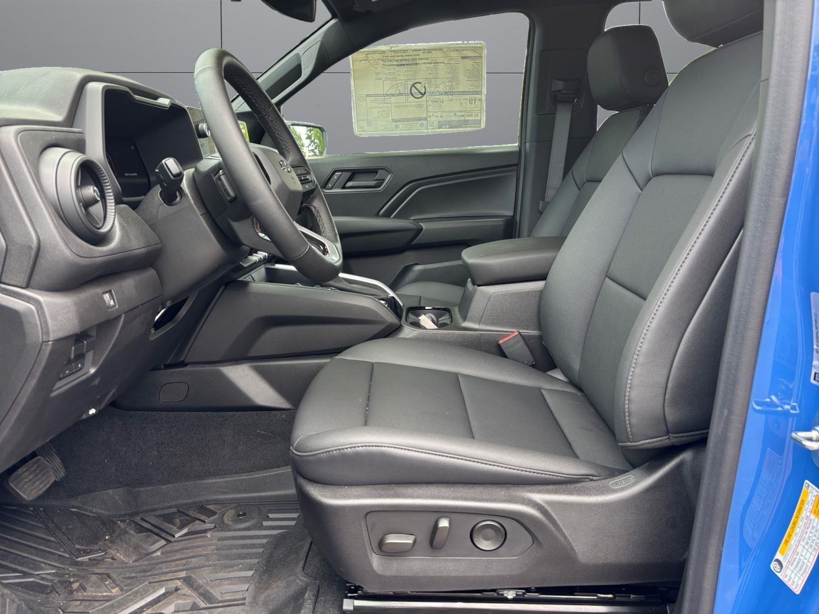 2026 Chevrolet Colorado Trail Boss - Photo 10