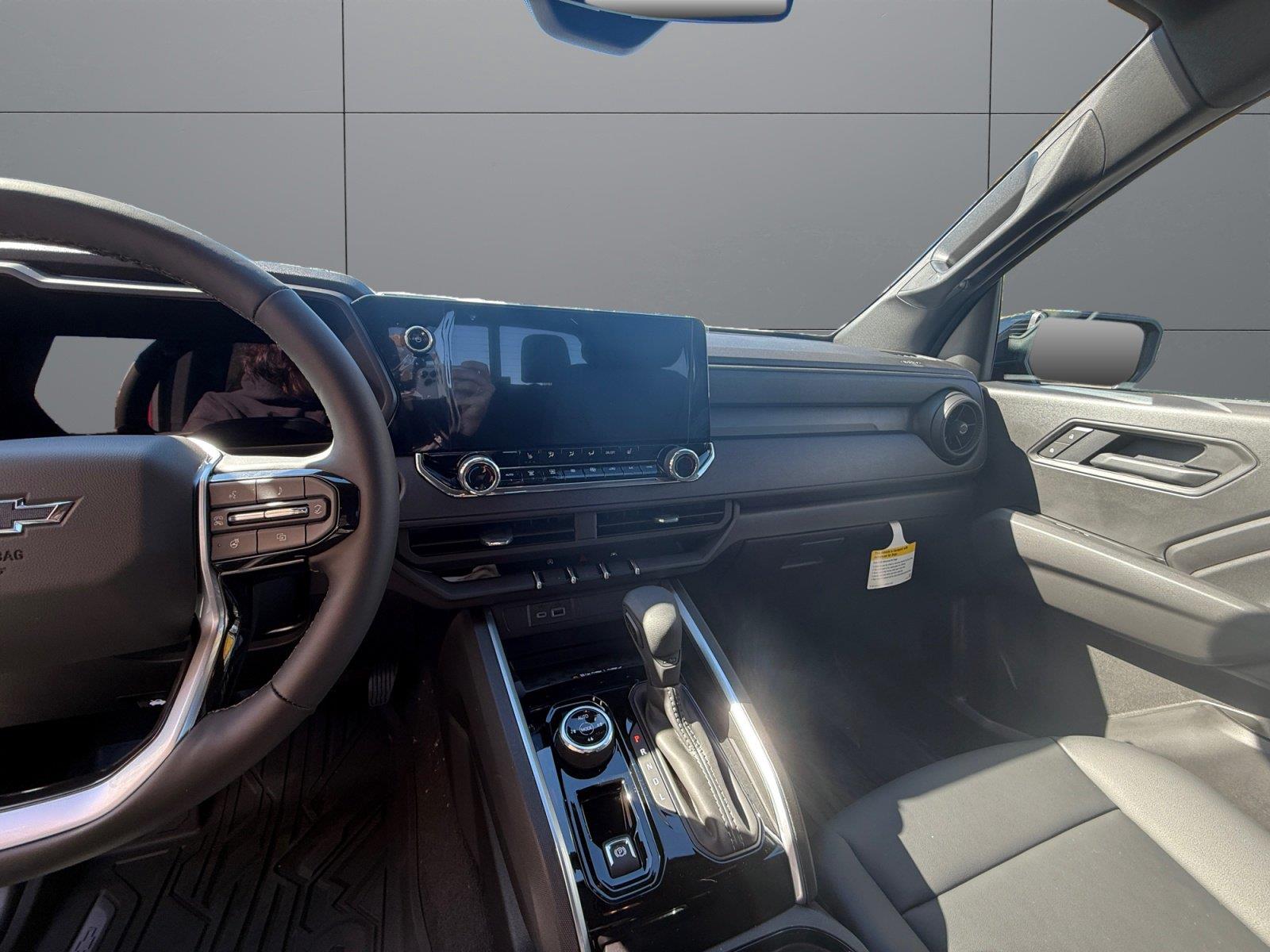 2026 Chevrolet Colorado Trail Boss - Photo 14