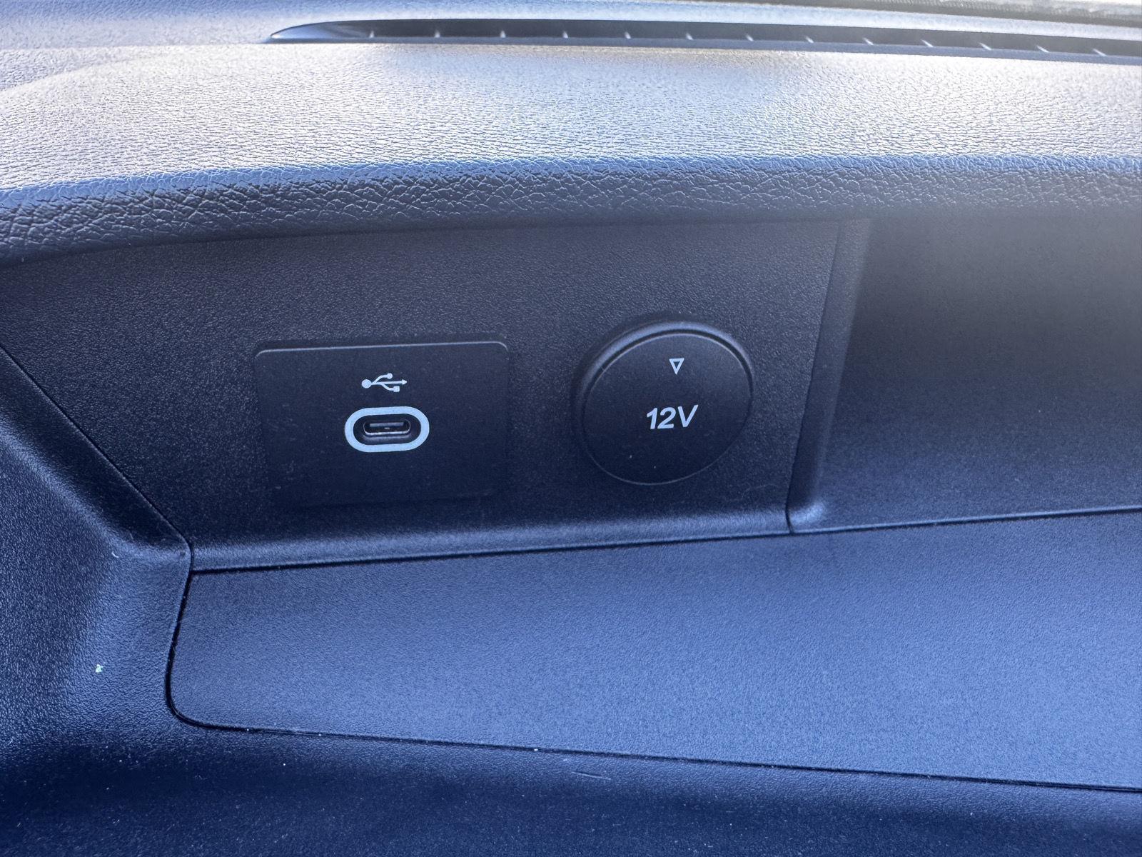 2025 Ford Transit Van Base - Photo 23