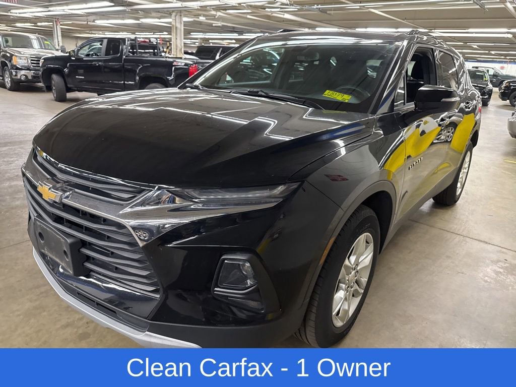 2022 Chevrolet Blazer 2LT photo 2