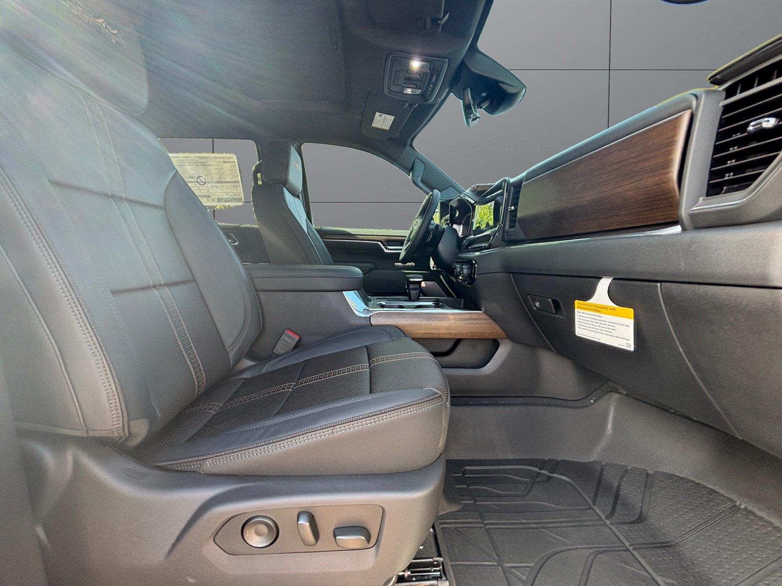 2026 Chevrolet Silverado 1500 High Country - Photo 15