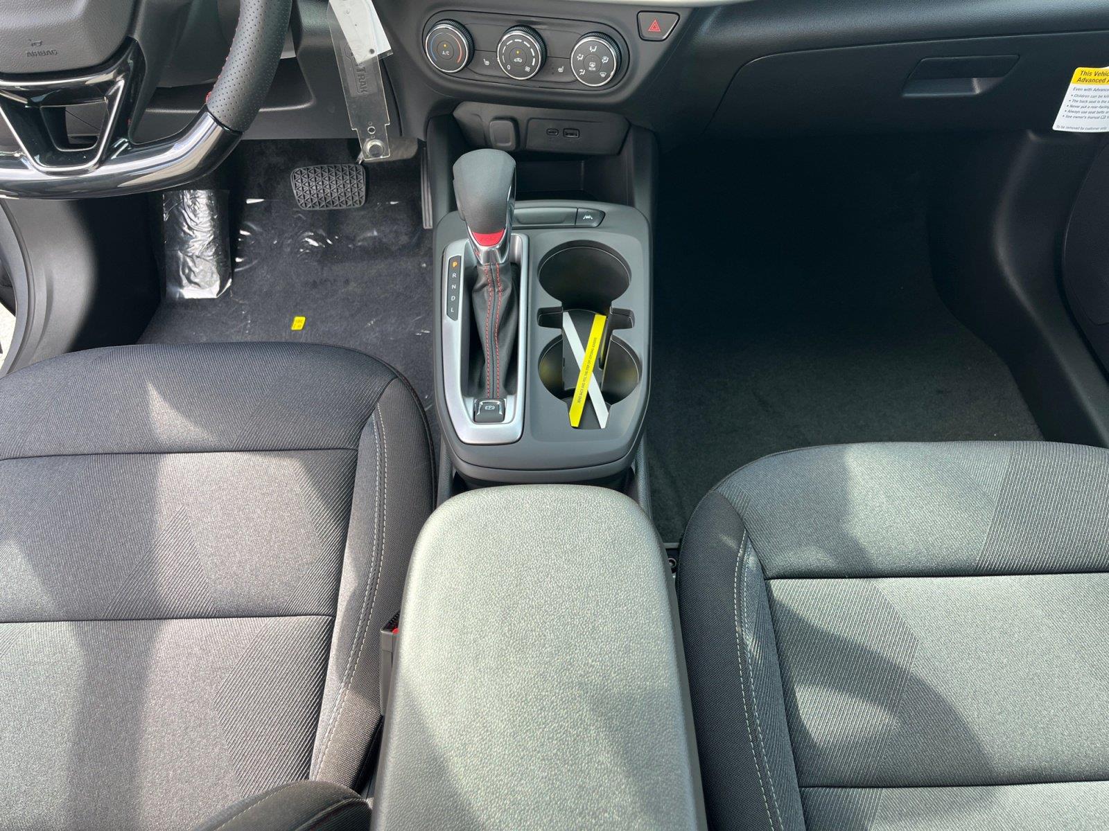 2026 Chevrolet Trax RS - Photo 12