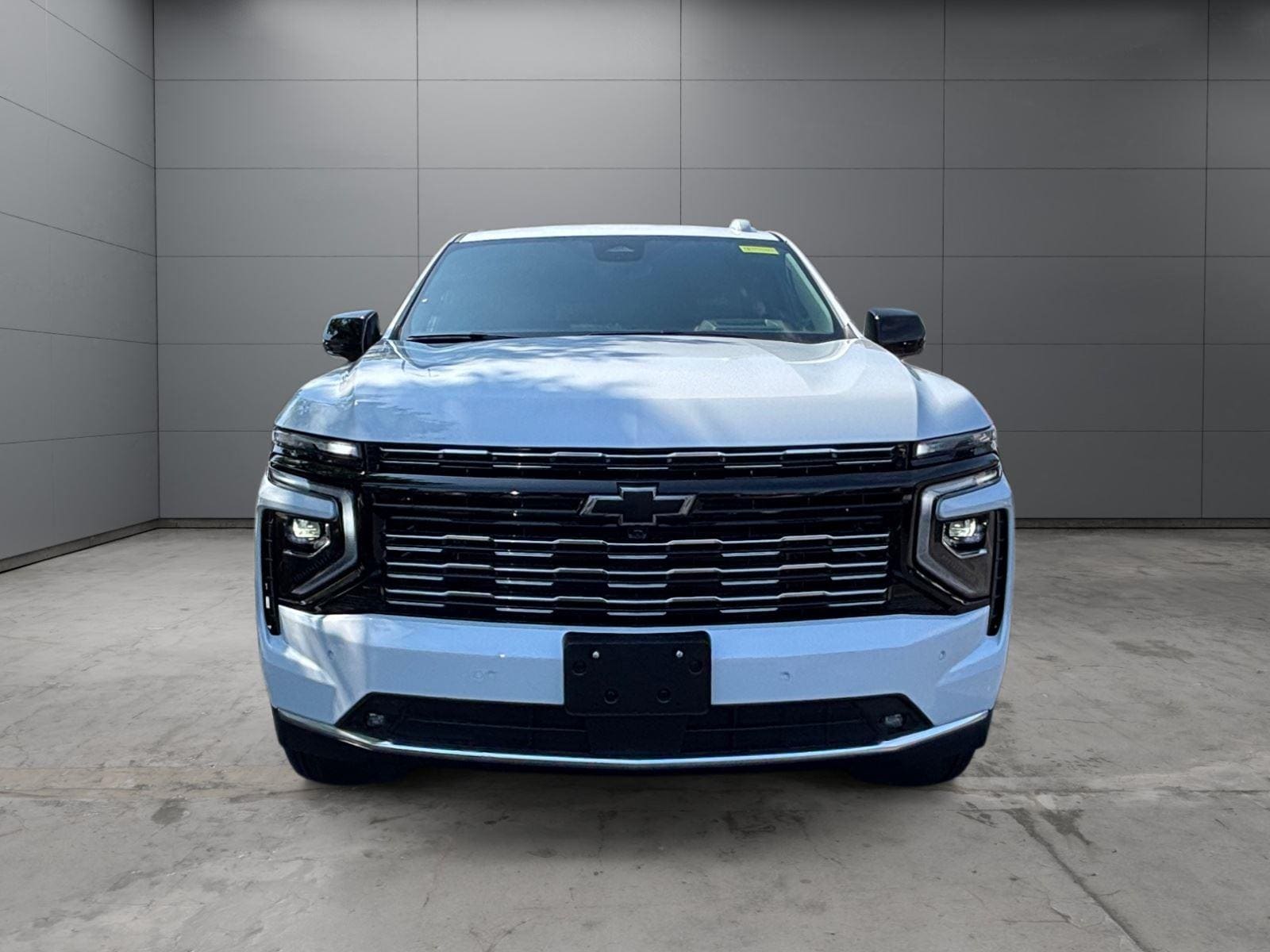 2026 Chevrolet Suburban High Country - Photo 8