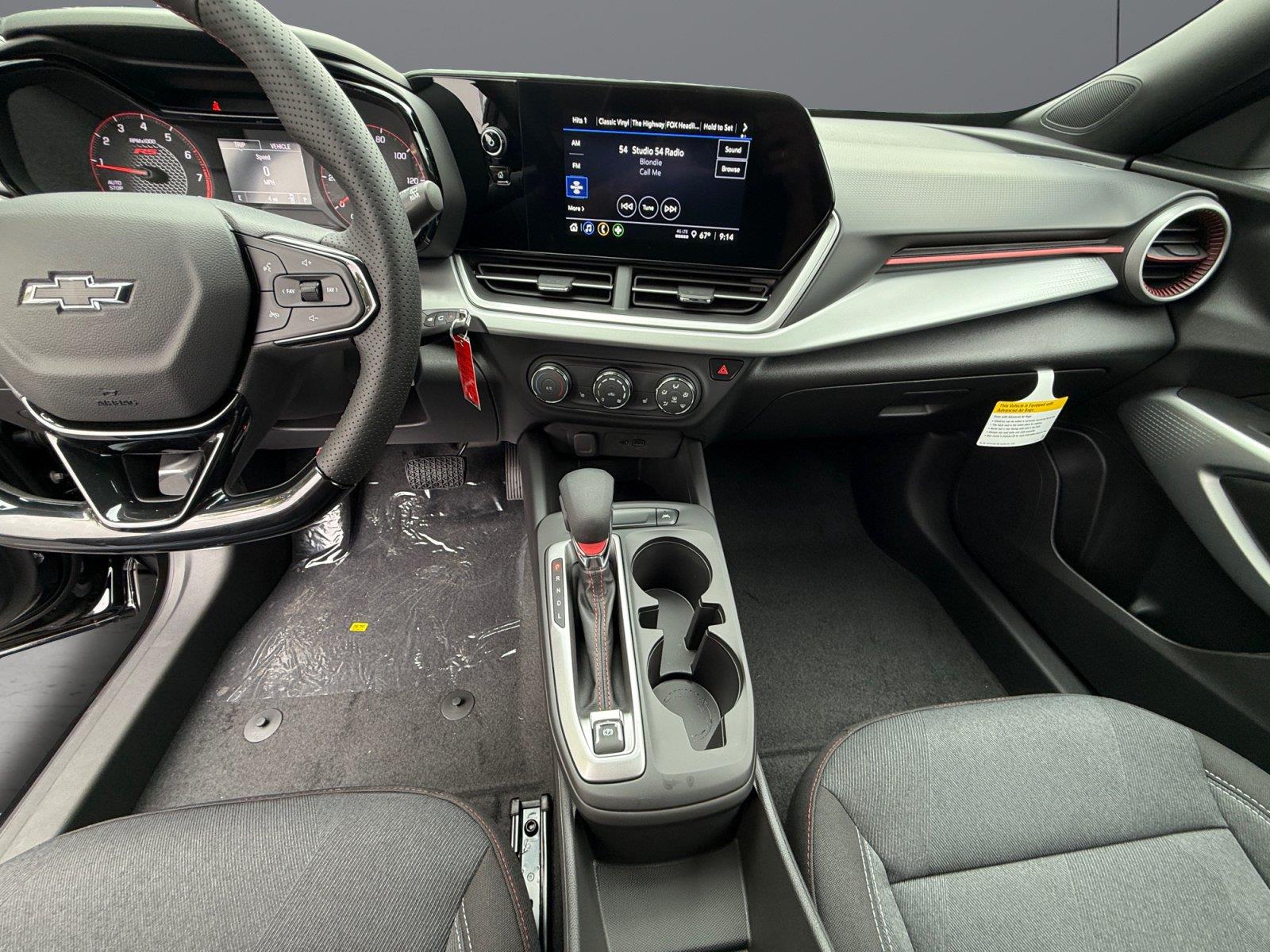 2026 Chevrolet Trax RS - Photo 11