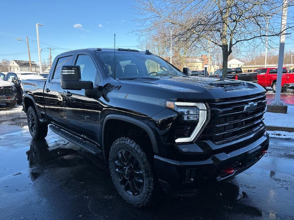 2026 Chevrolet Silverado HD LT's photo