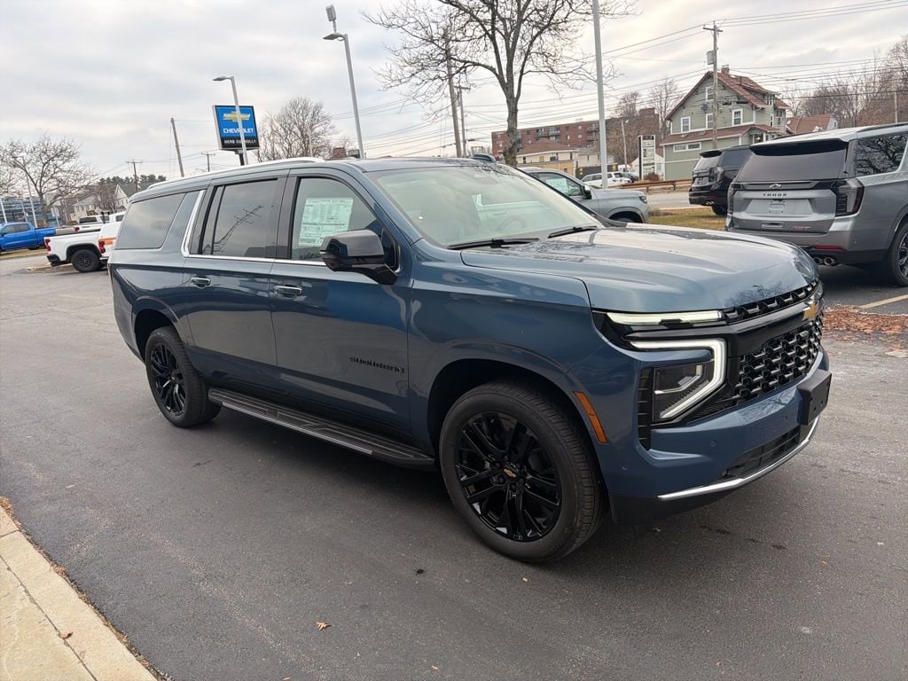 2026 Chevrolet Suburban Premier's photo