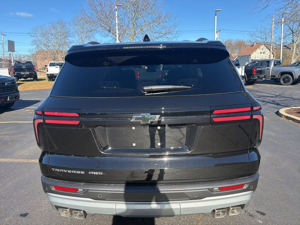 New 2026 Chevrolet Traverse LT SUV