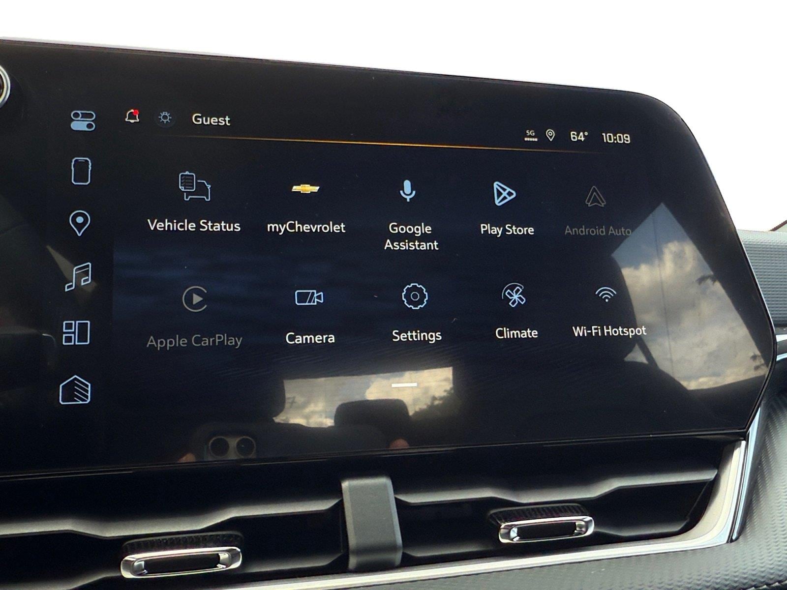2027 Chevrolet Equinox LT - Photo 22