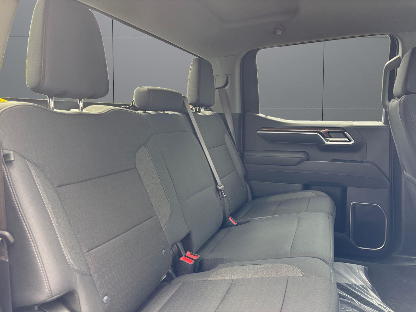 2026 Chevrolet Silverado 1500 LT - Photo 18