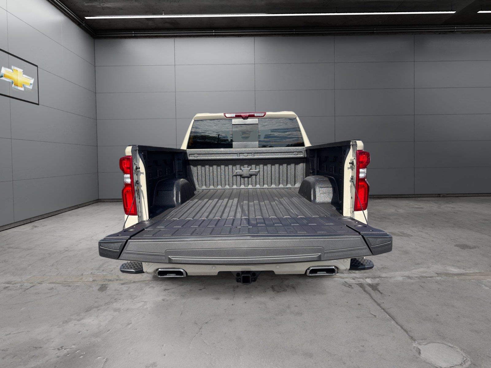 2026 Chevrolet Silverado 1500 High Country - Photo 19