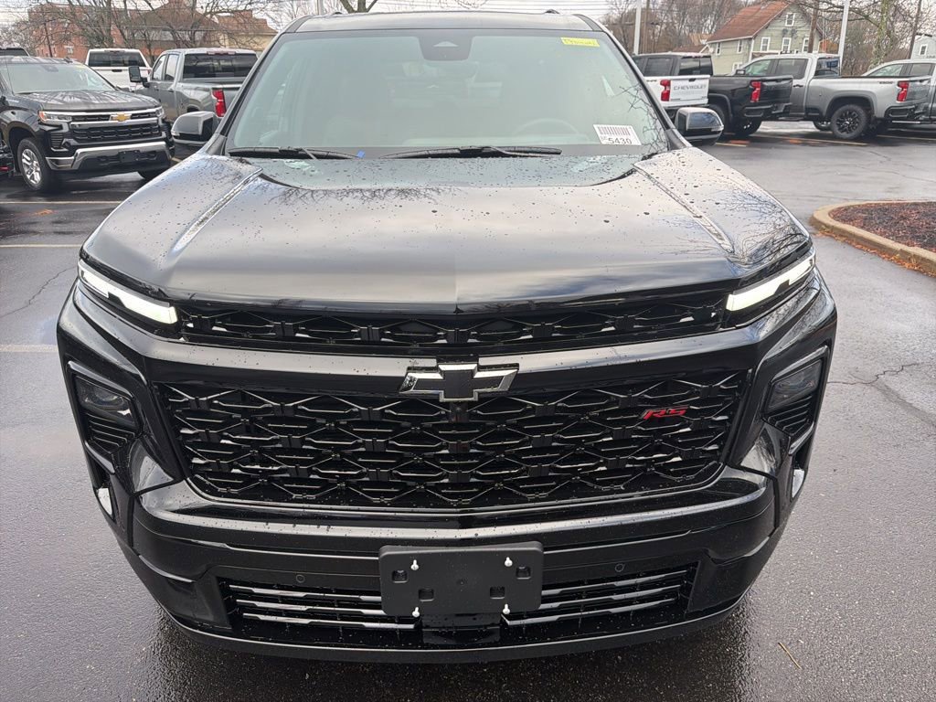 2026 Chevrolet Traverse RS photo 2