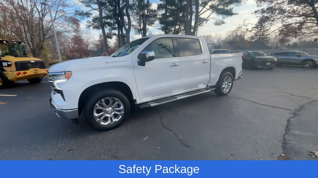 2022 Chevrolet Silverado 1500 LTZ photo 2