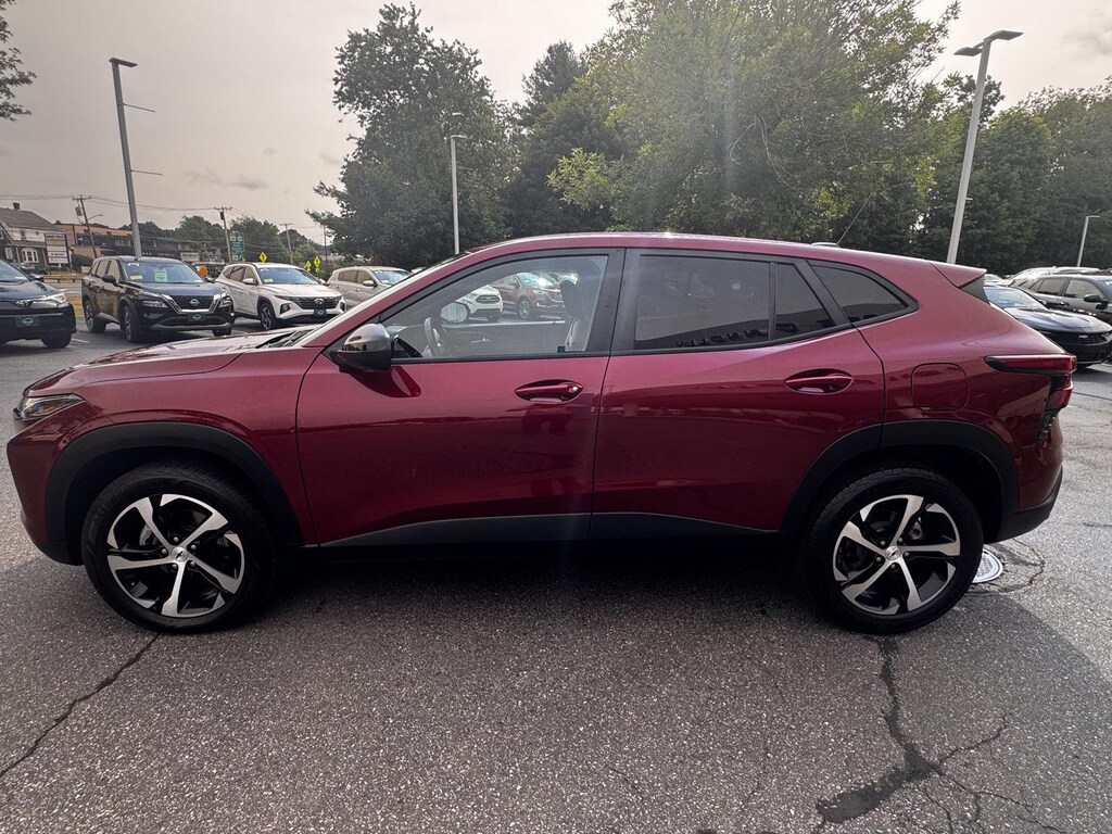 Used 2024 Chevrolet Trax 1RS SUV