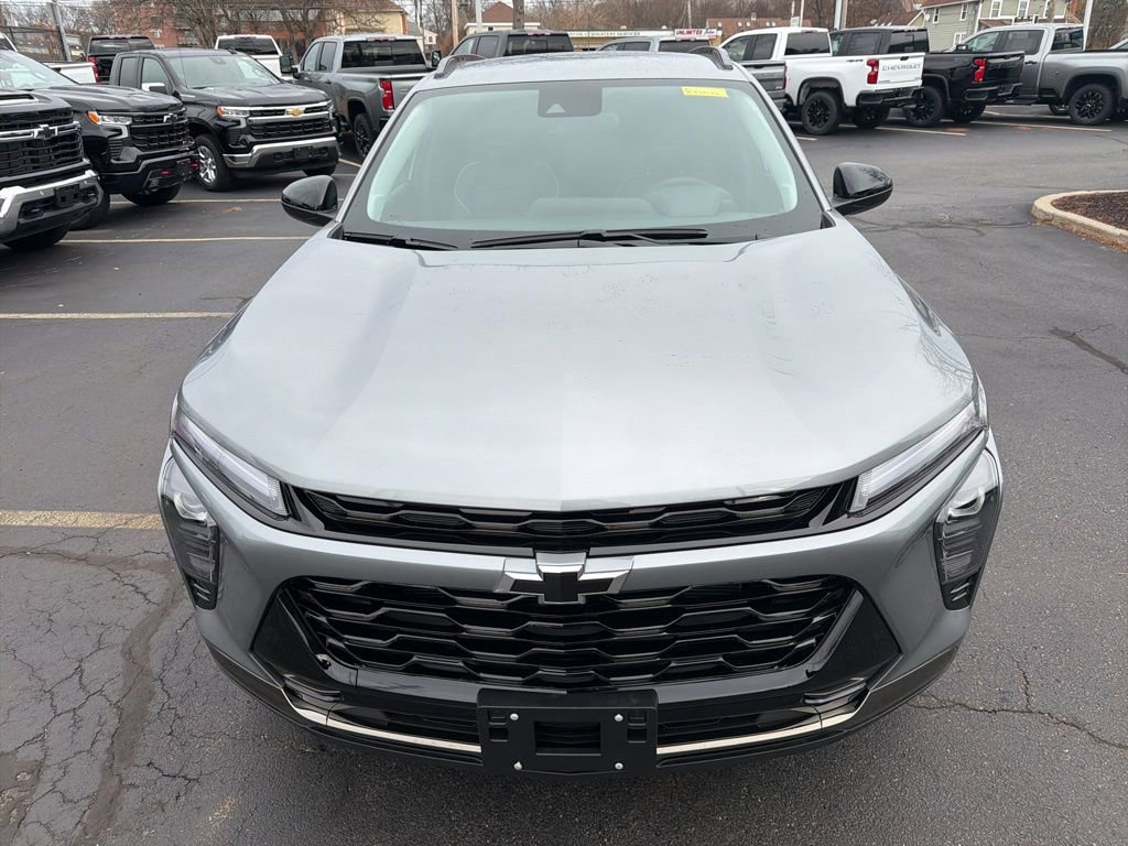 2026 Chevrolet Trax ACTIV photo 2