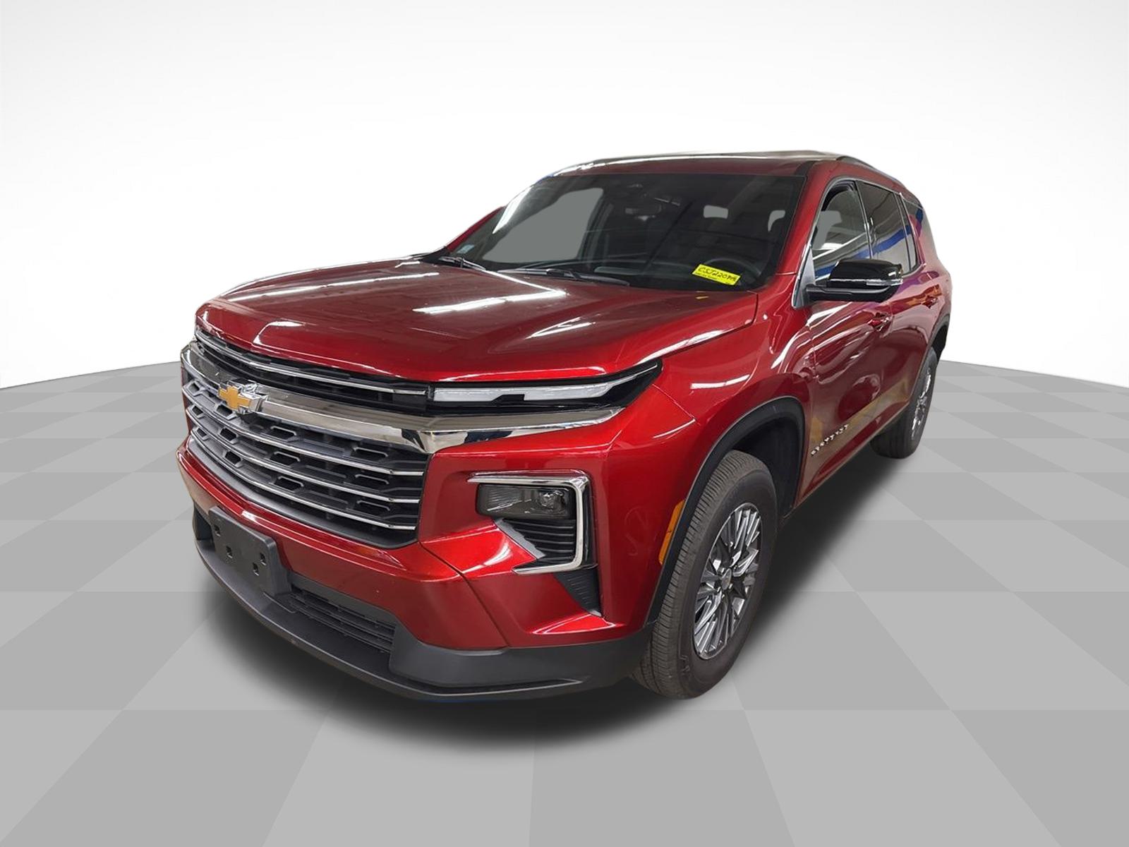 2025 Chevrolet Traverse photo 3
