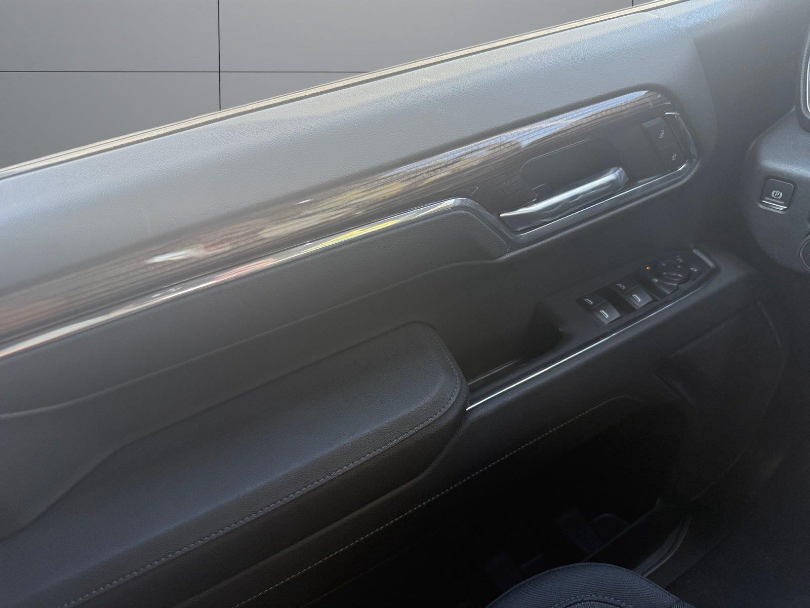 2026 Chevrolet Silverado 1500 LT - Photo 17