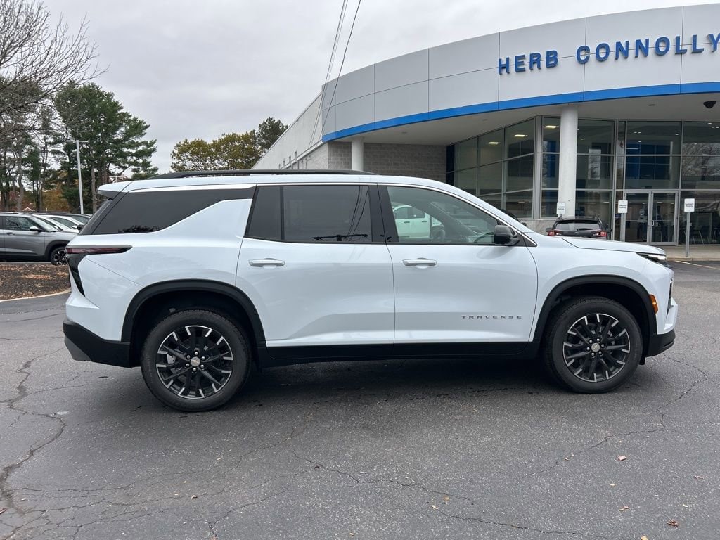 New 2026 Chevrolet Traverse LT SUV