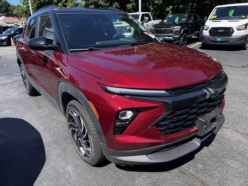 Used 2025 Chevrolet Trailblazer RS SUV