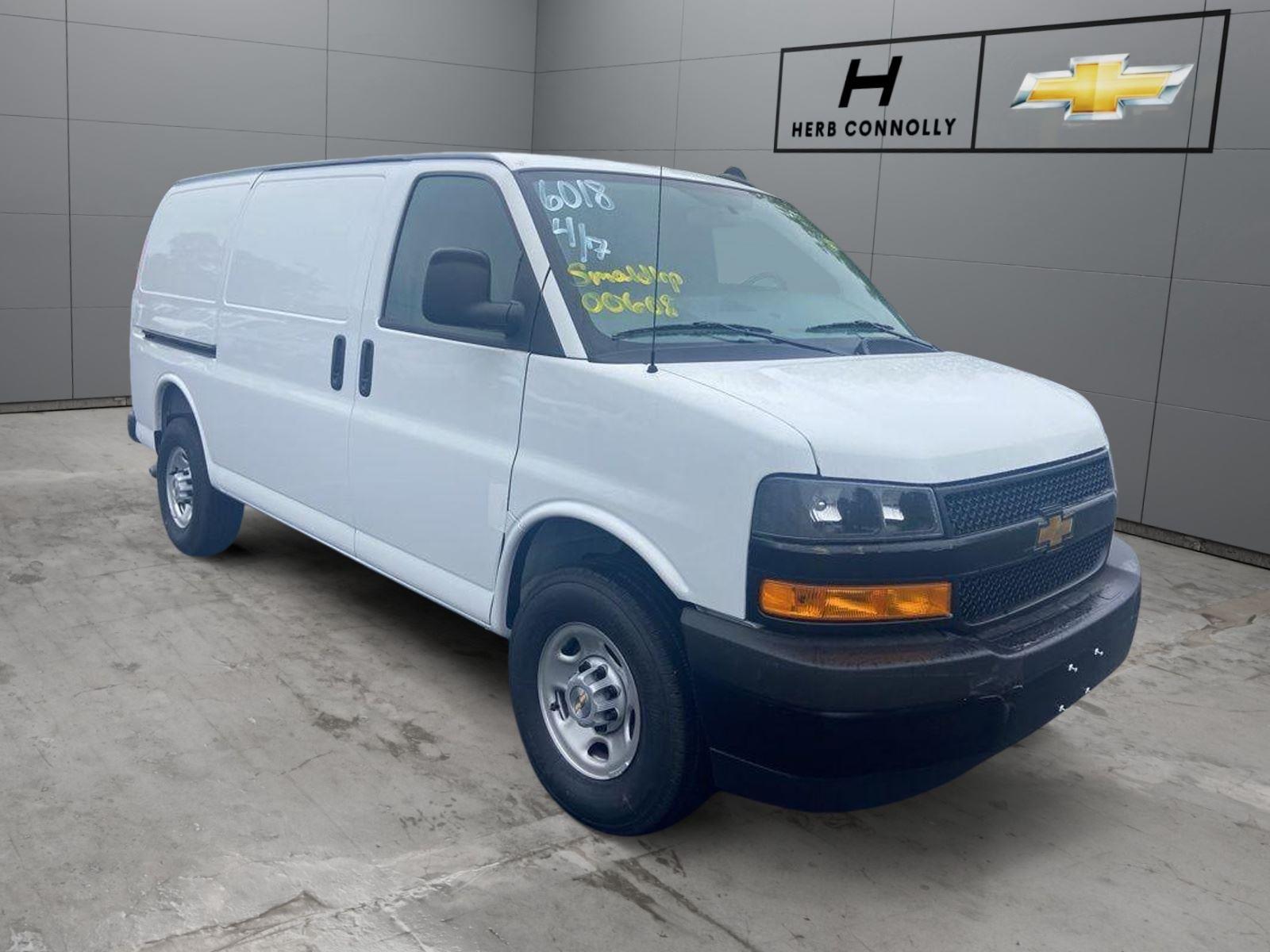 2025 Chevrolet Express 2500 Work Van HD's photo