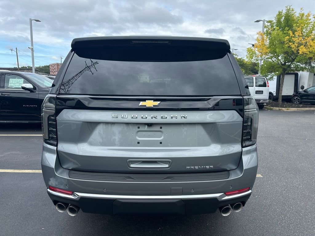 2026 Chevrolet Suburban Premier photo 2
