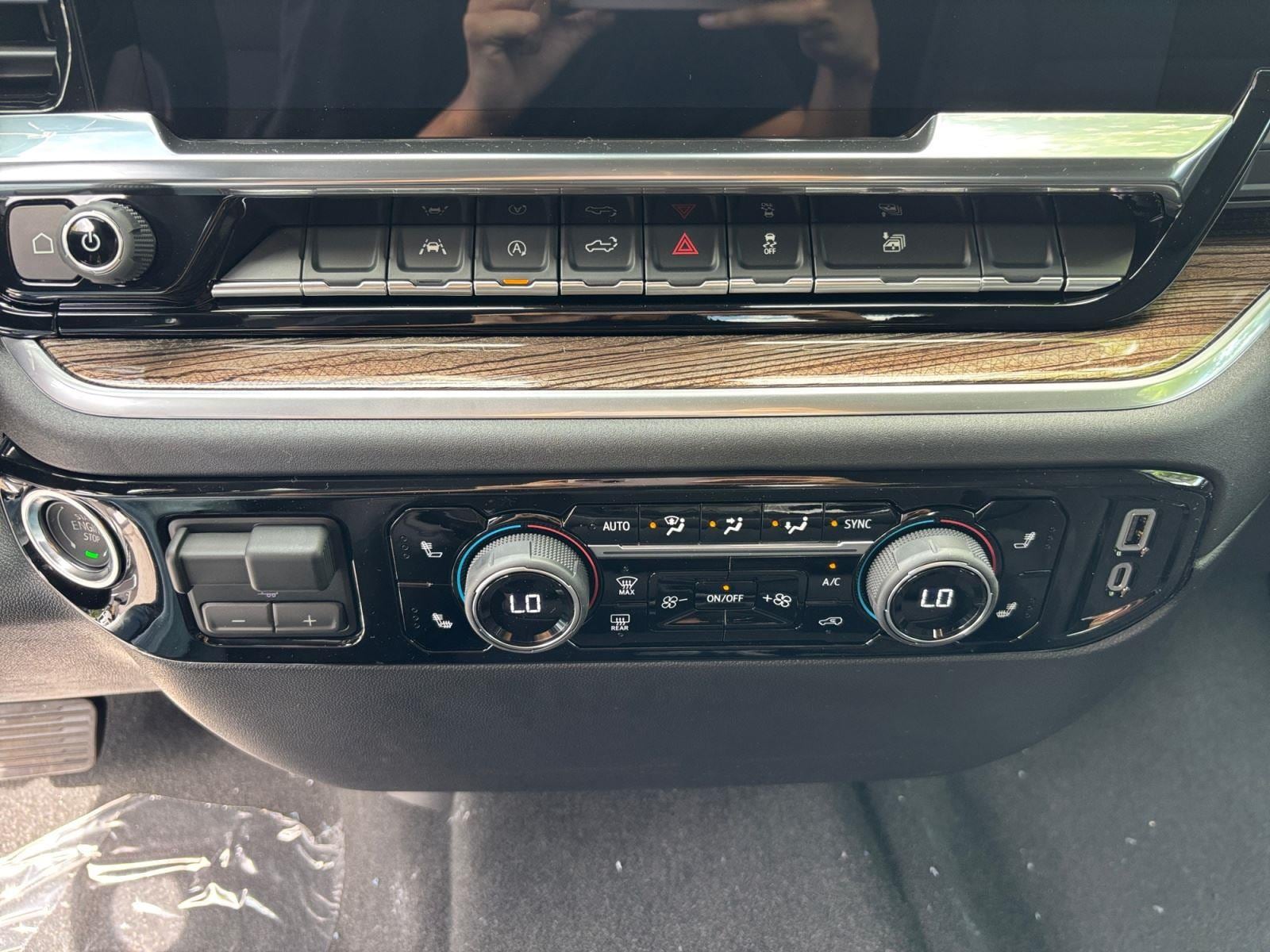 2026 Chevrolet Silverado 1500 LT - Photo 12