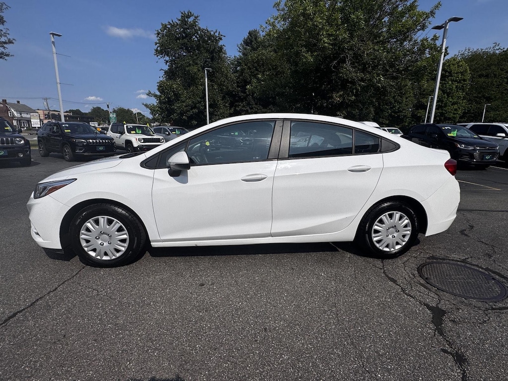 Used 2017 Chevrolet Cruze LS Car