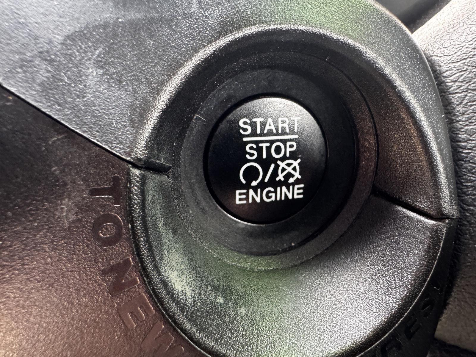 2021 Jeep Renegade Limited - Photo 31